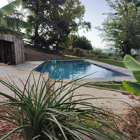 Bed & Breakfast Les Bastides De Roquemaure