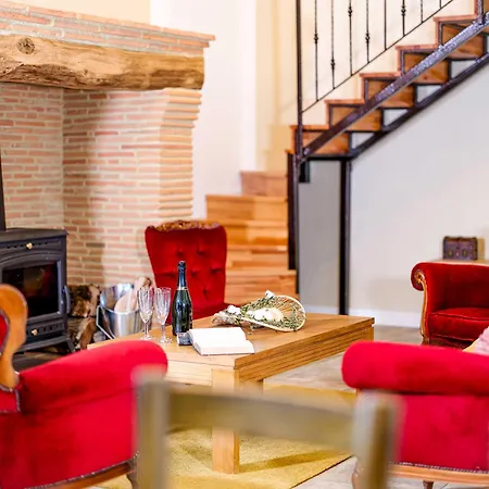 Oda ve Kahvaltı Les Bastides De Roquemaure 4*