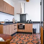 ベッド・アンド・ブレックファスト Les Bastides De Roquemaure 4*